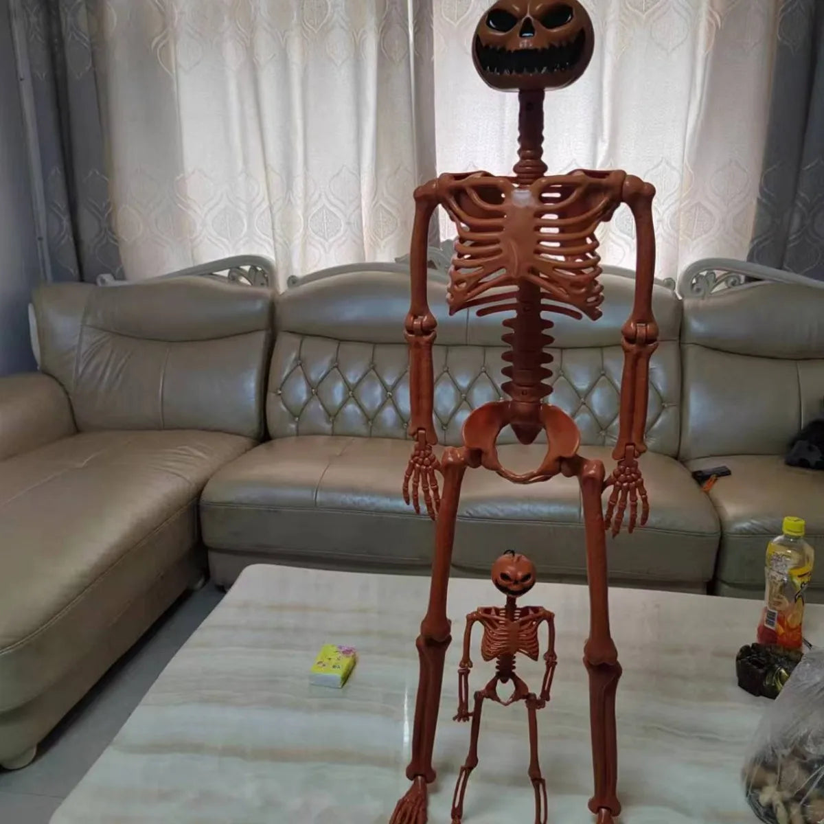 Posable Halloween Skeleton 40cm - Perfect for Haunted House Decor and Spooky Parties!